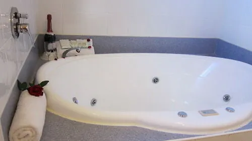 Dalby Mid Town Motor Inn 4*,